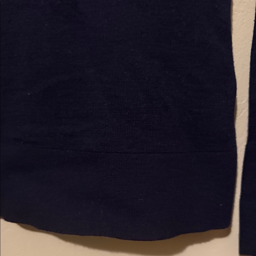 Lilly Pulitzer Navy Sweater with bow Accent Small - Picture 5 of 8